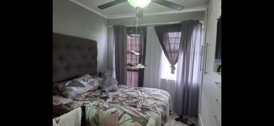 2 Bedroom Property for Sale in Sunnyridge Eastern Cape